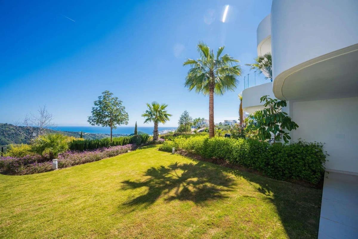 Ground Floor Apartment in Marbella — photo 1 of 10