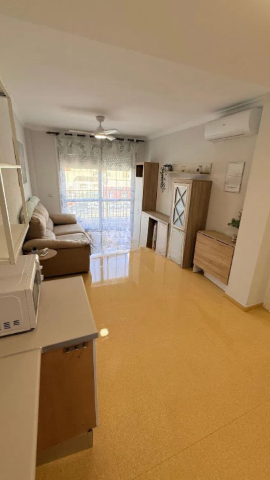 Middle Floor Apartment in Casares — photo 7 of 10