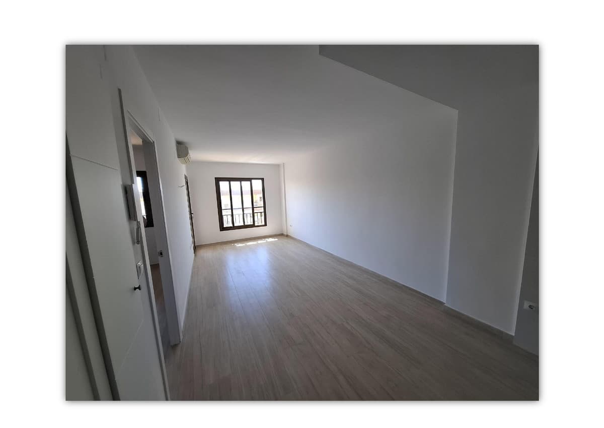 Middle Floor Apartment in Fuengirola — photo 6 of 10