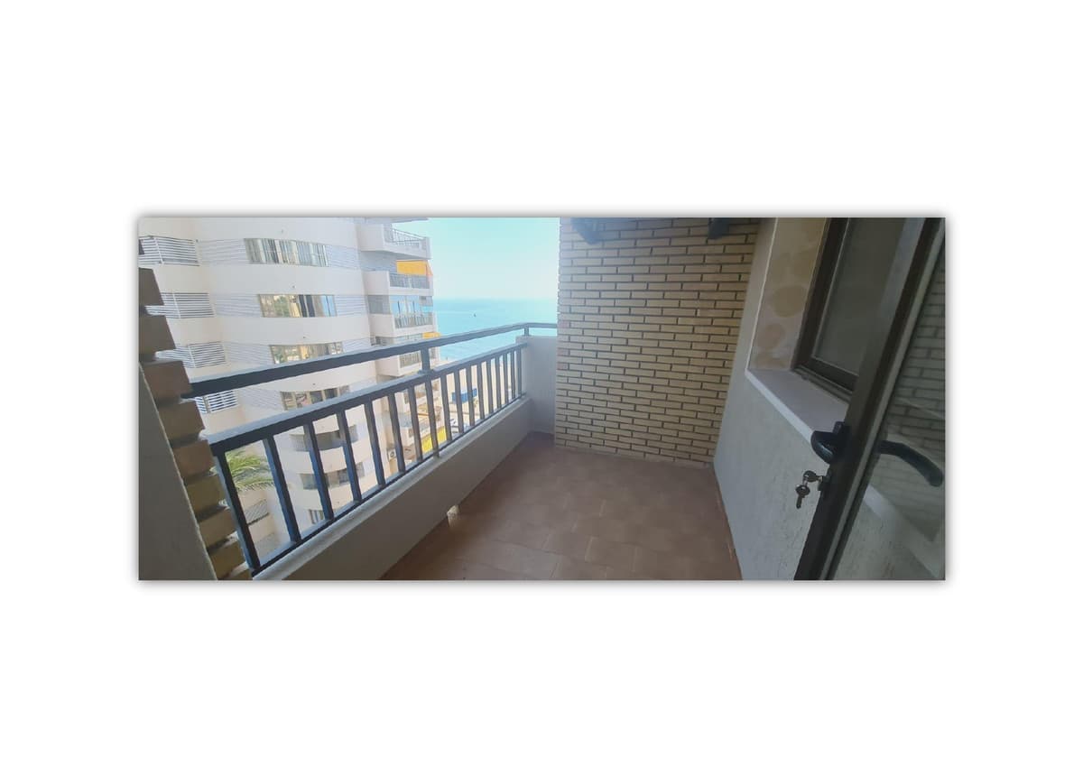 Middle Floor Apartment in Fuengirola — photo 10 of 10
