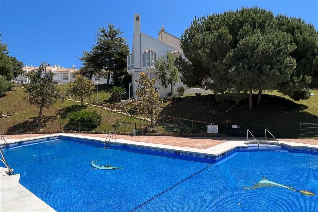 Semi-Detached House in Mijas — photo 10 of 10