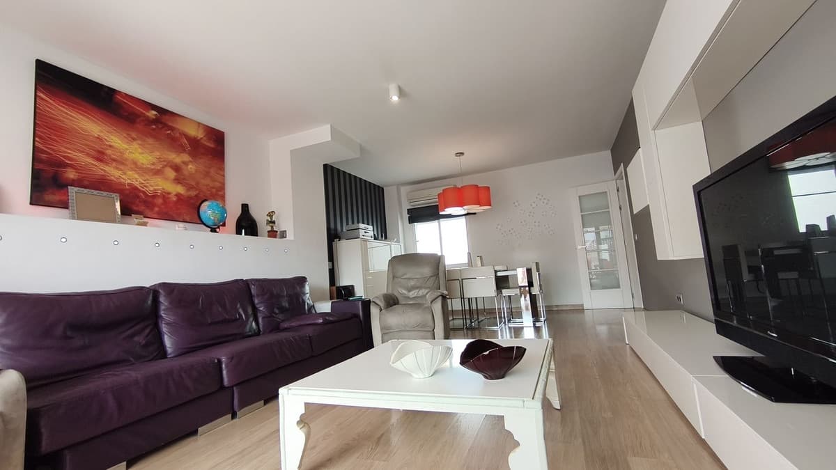 Penthouse in Alhaurín el Grande — photo 5 of 10