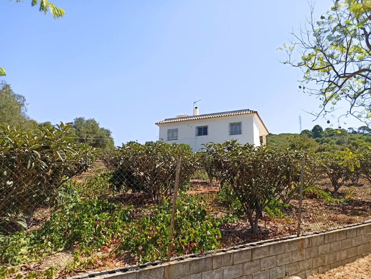 Cortijo in Estepona — photo 1 of 10
