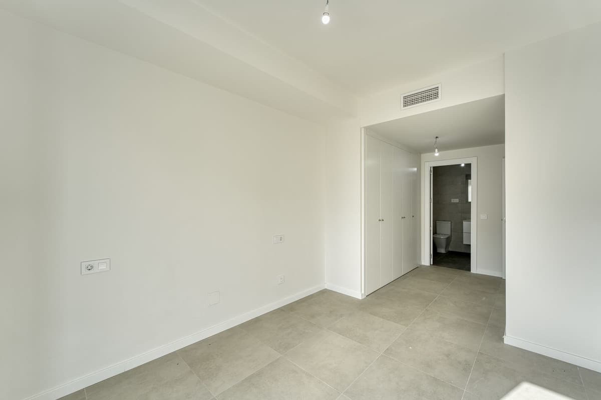 Middle Floor Apartment in Torremolinos — photo 7 of 10