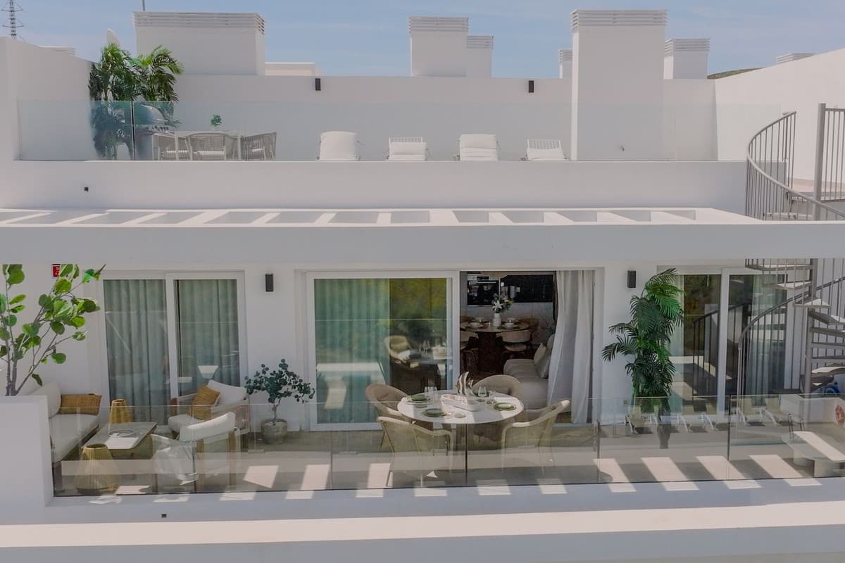 Penthouse Duplex in Estepona — photo 4 of 10