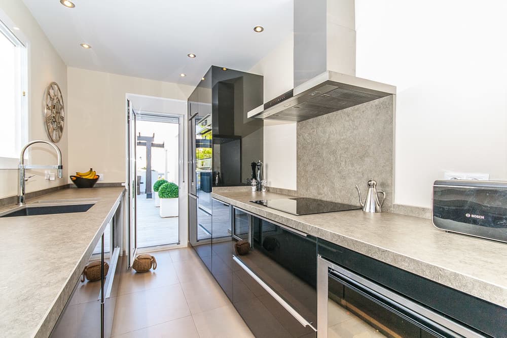 Penthouse in Elviria — photo 4 of 10