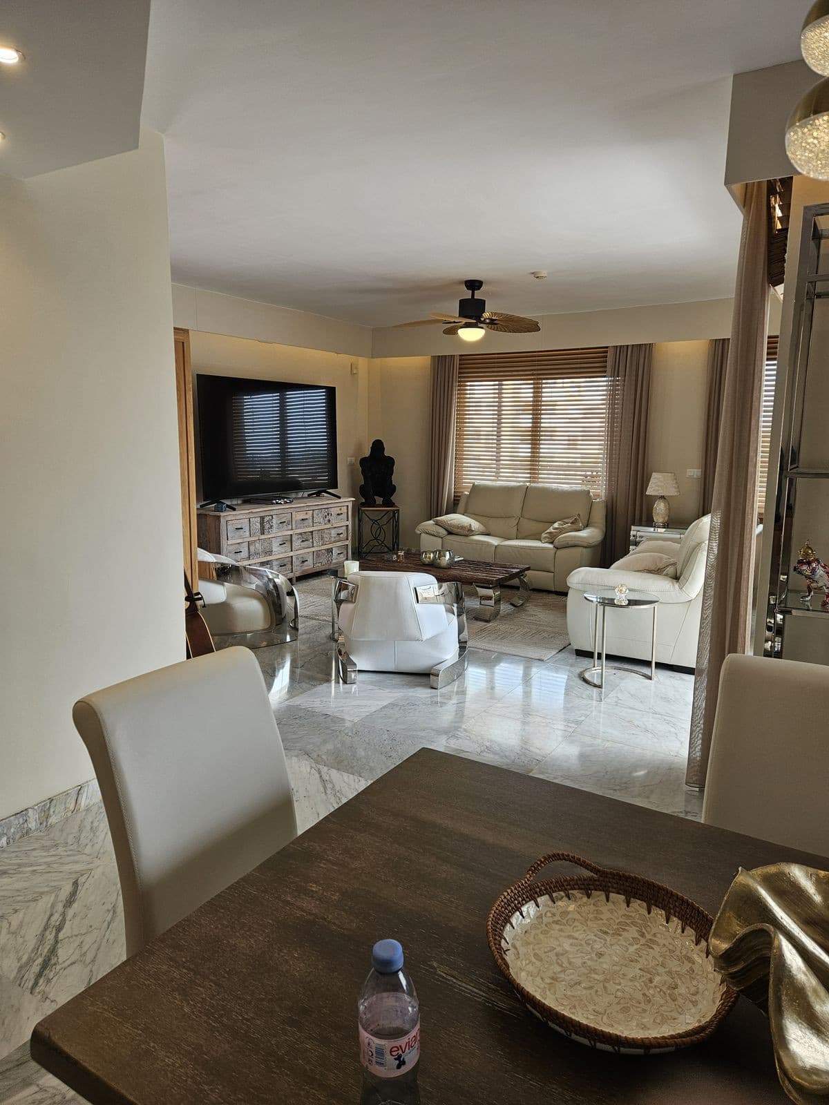 Penthouse in Alhaurín de la Torre — photo 7 of 10