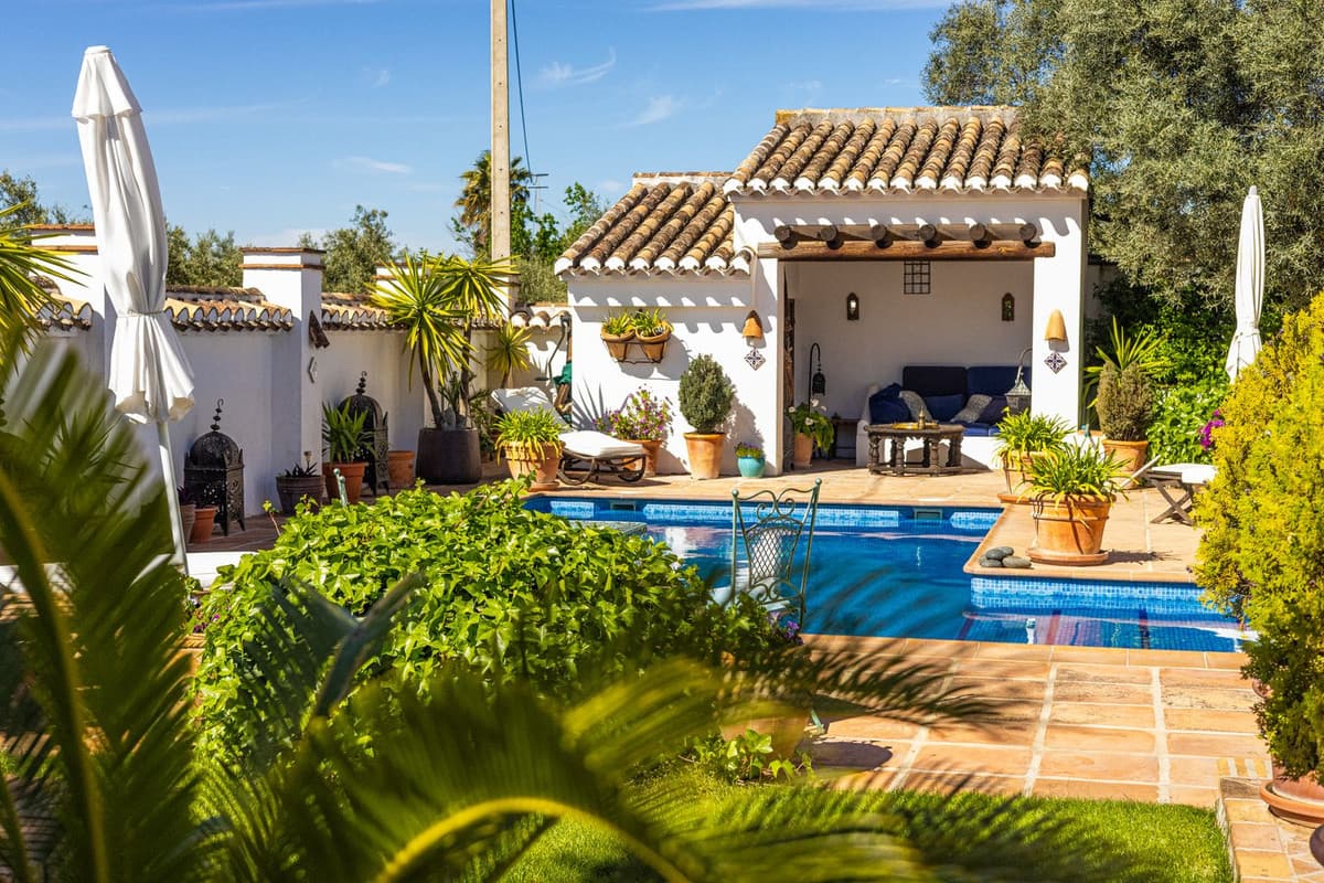 Cortijo in Villanueva del Trabuco — photo 1 of 10