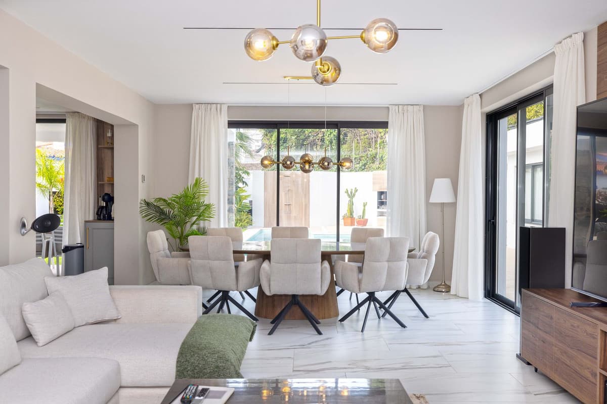 Detached Villa in Málaga — photo 8 of 10