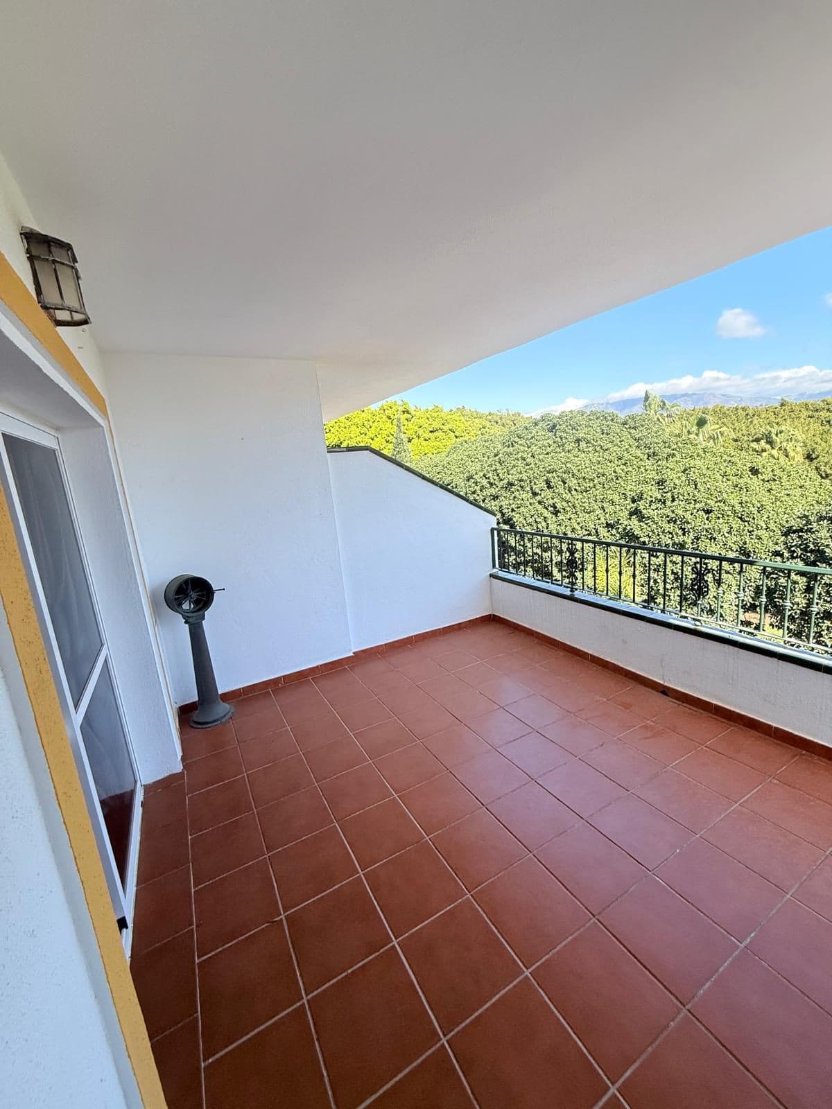 Middle Floor Apartment in La Cala de Mijas — photo 5 of 10