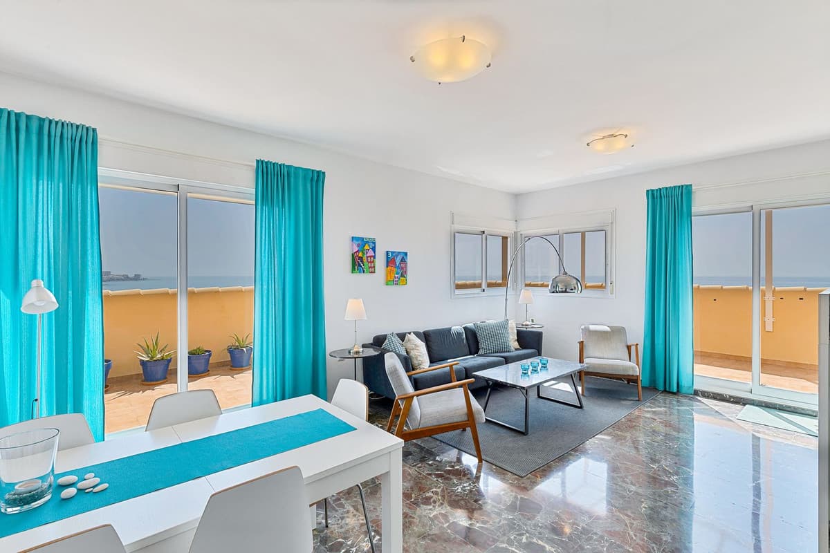 Penthouse in Carvajal — photo 3 of 10