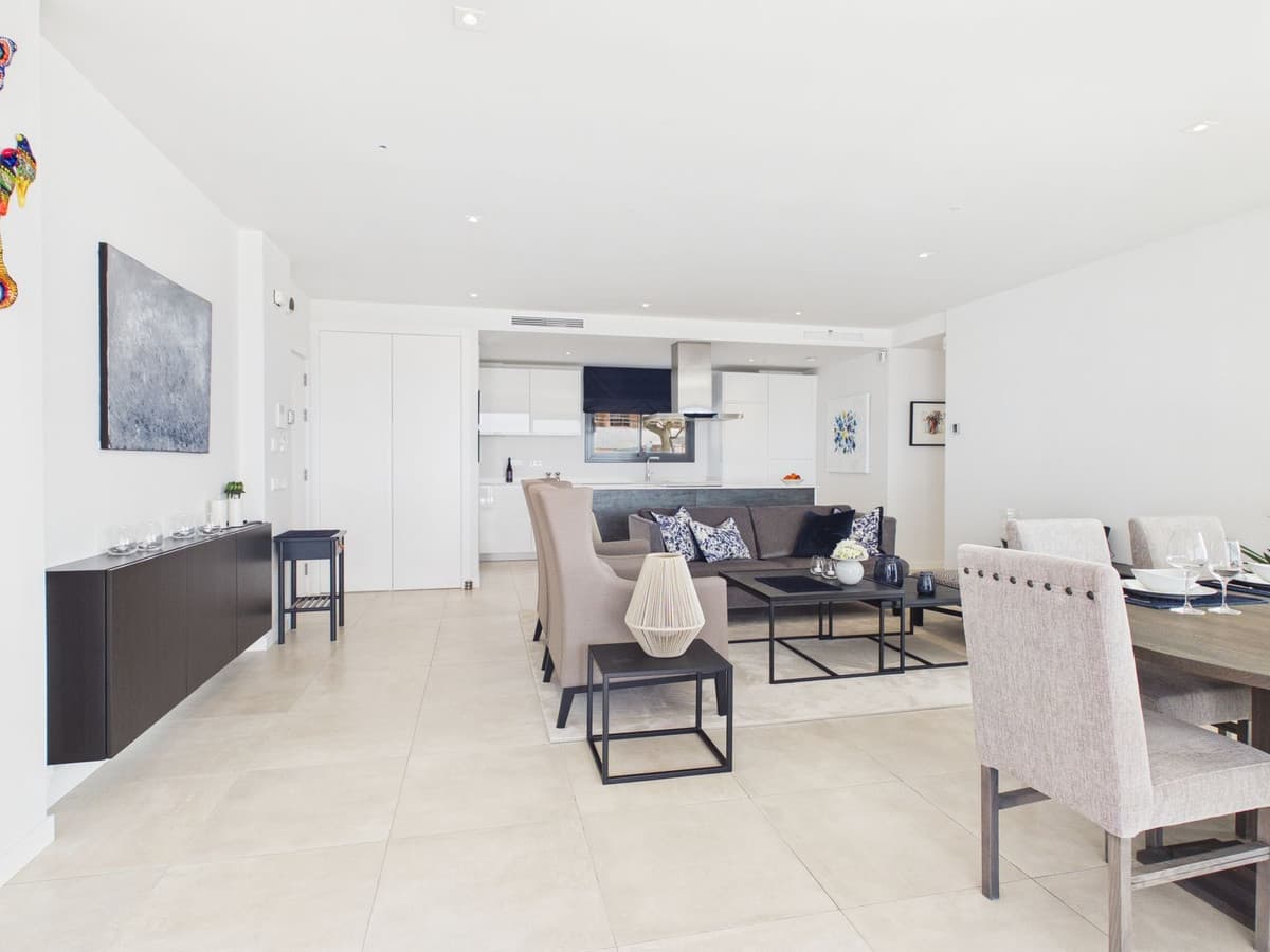 Ground Floor Apartment in Estepona — photo 2 of 10