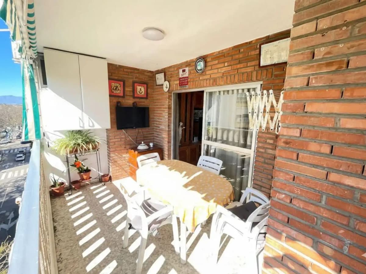 Middle Floor Apartment in Marbella — photo 4 of 10