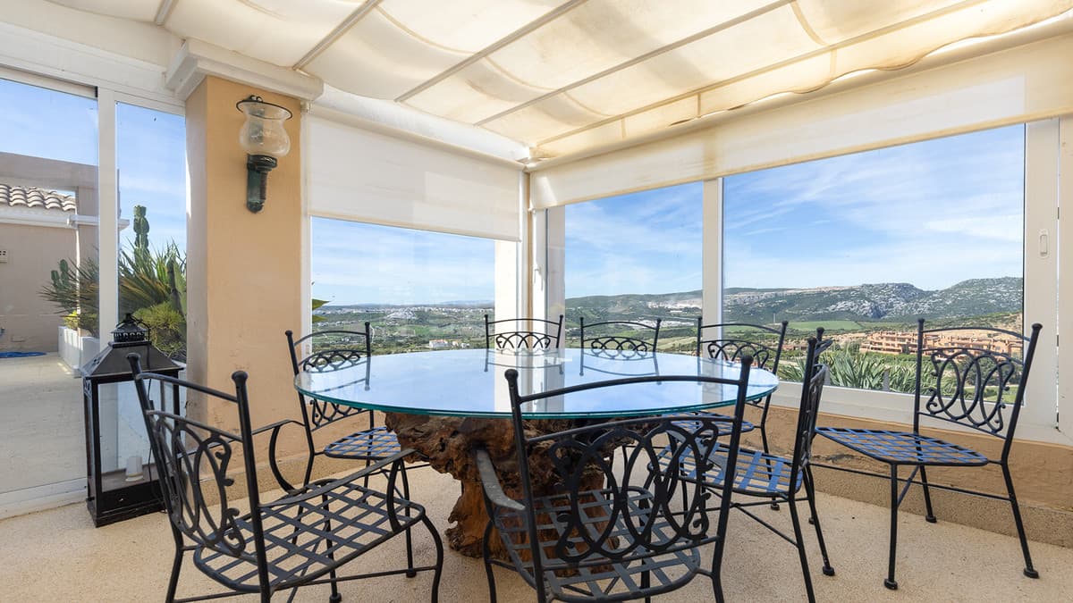 Penthouse in Doña Julia — photo 3 of 10