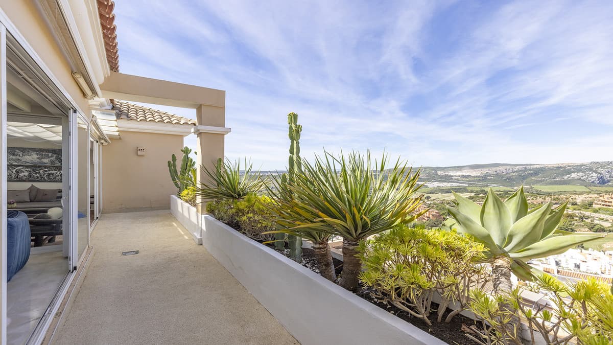 Penthouse in Doña Julia — photo 8 of 10