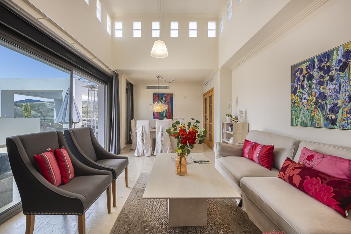 Penthouse in Benahavís — photo 7 of 10