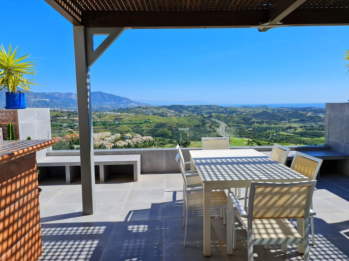 Penthouse Duplex in La Cala de Mijas — photo 1 of 10