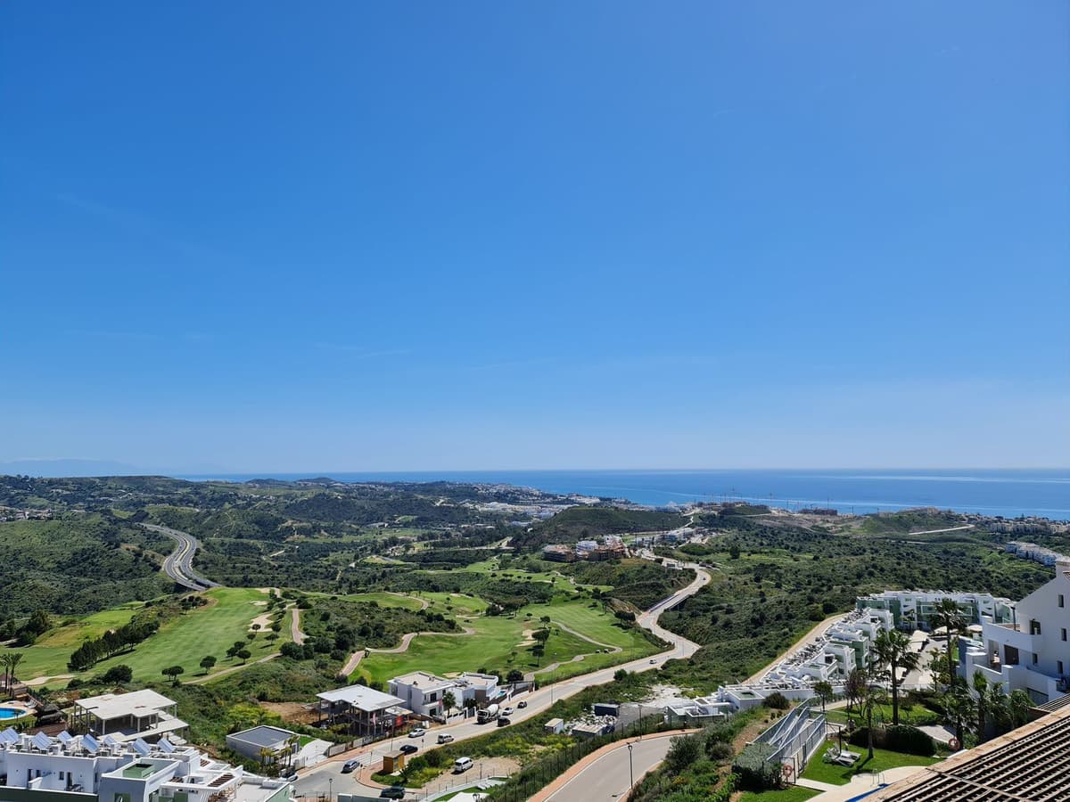 Penthouse Duplex in La Cala de Mijas — photo 2 of 10