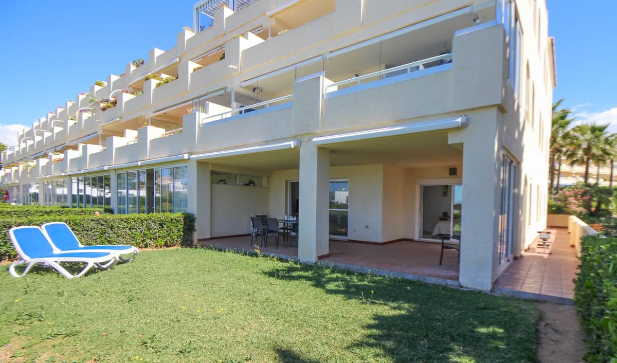 Ground Floor Apartment in La Cala de Mijas — photo 3 of 10