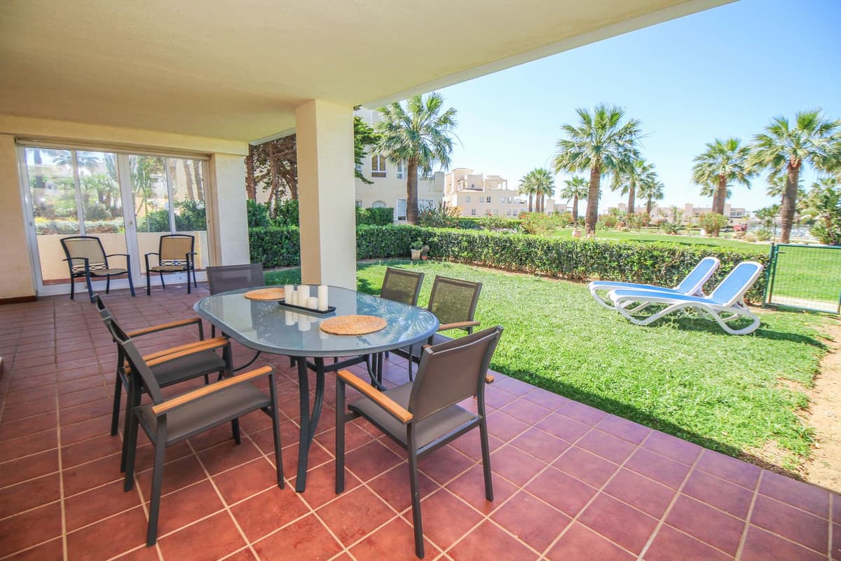 Ground Floor Apartment in La Cala de Mijas — photo 6 of 10