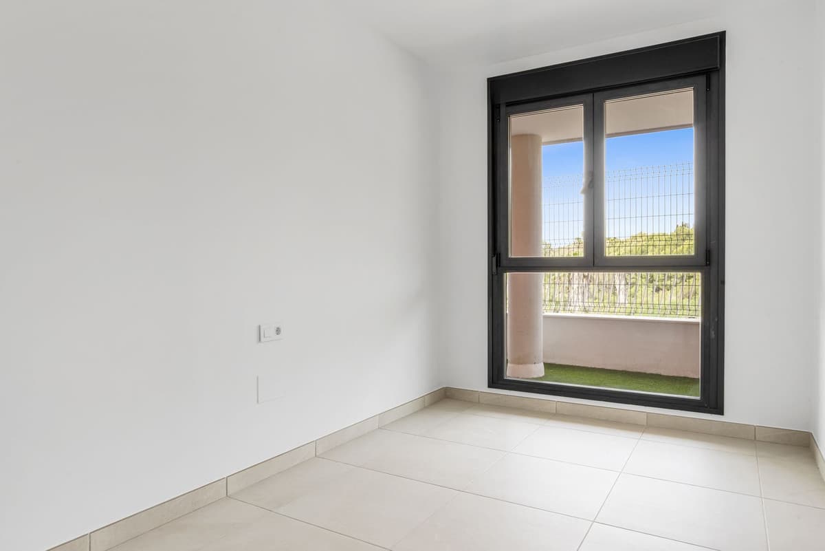 Ground Floor Apartment in La Cala de Mijas — photo 6 of 10