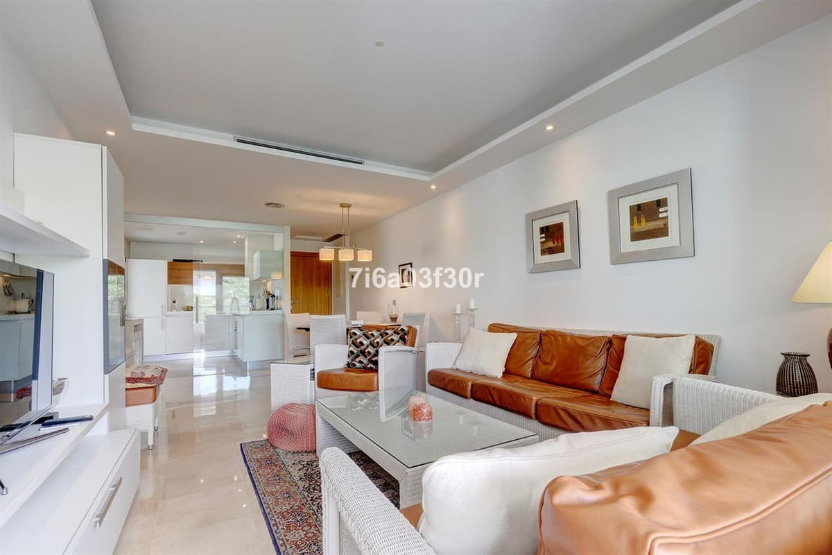 Penthouse in San Pedro de Alcántara — photo 7 of 10