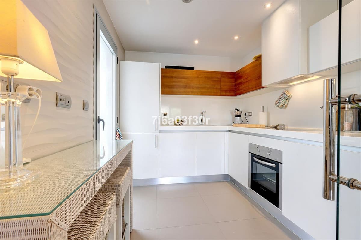 Penthouse in San Pedro de Alcántara — photo 9 of 10