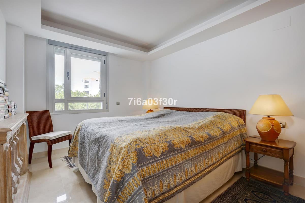Penthouse in San Pedro de Alcántara — photo 10 of 10
