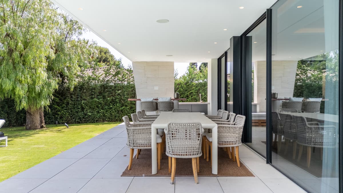 Detached Villa in Los Monteros — photo 4 of 10