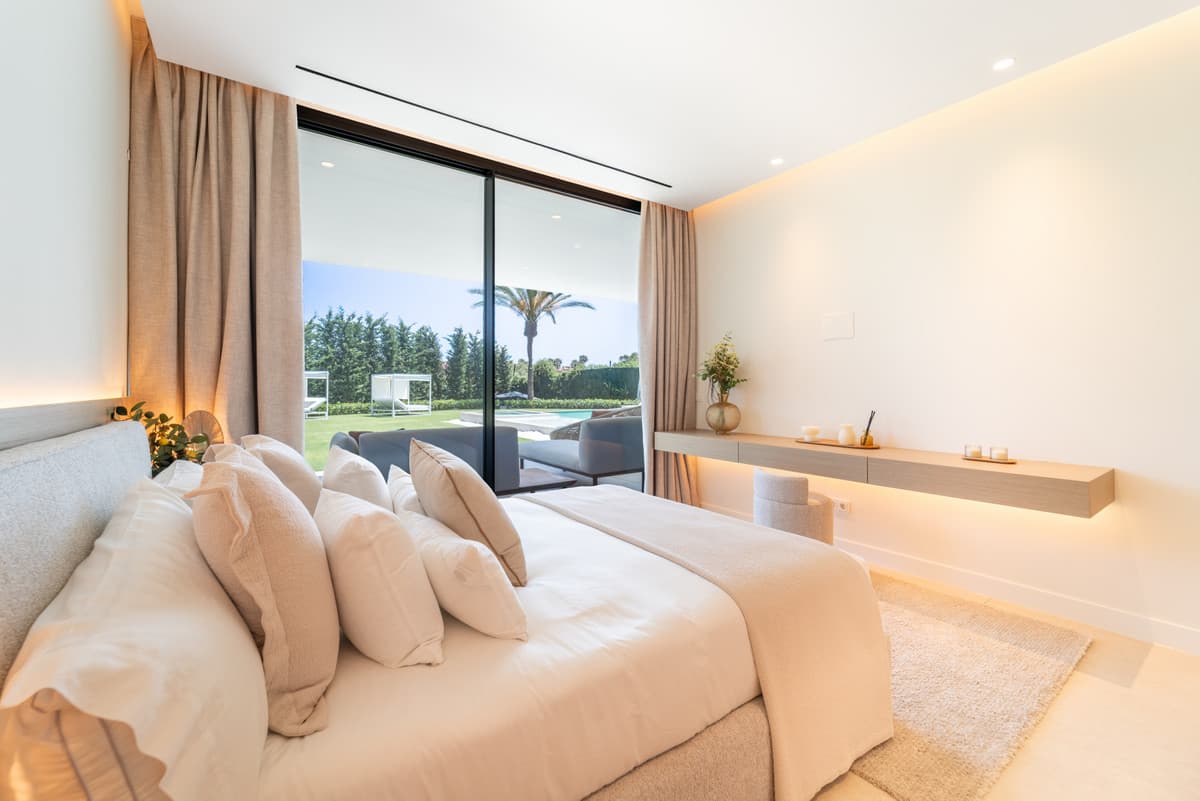 Detached Villa in Los Monteros — photo 9 of 10