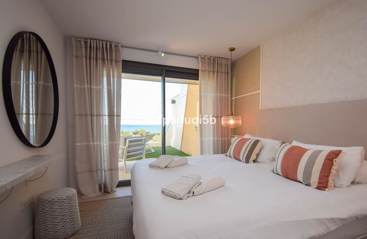 Semi-Detached House in Mijas Costa — photo 6 of 10