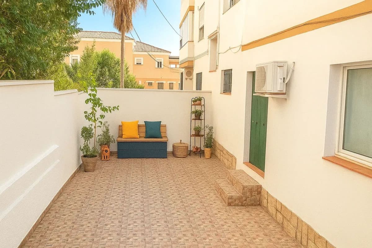 Ground Floor Apartment in Benalmadena Costa — photo 2 of 10
