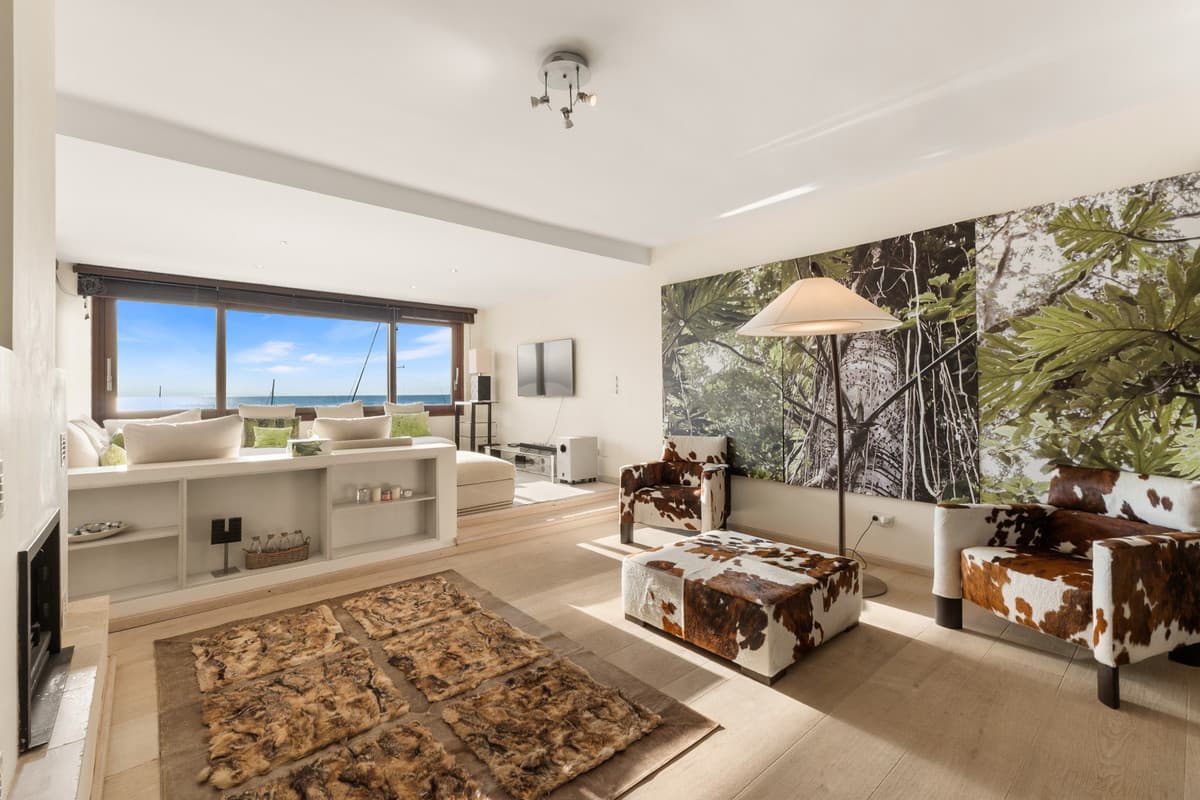 Middle Floor Apartment in Puerto Banús — photo 1 of 10