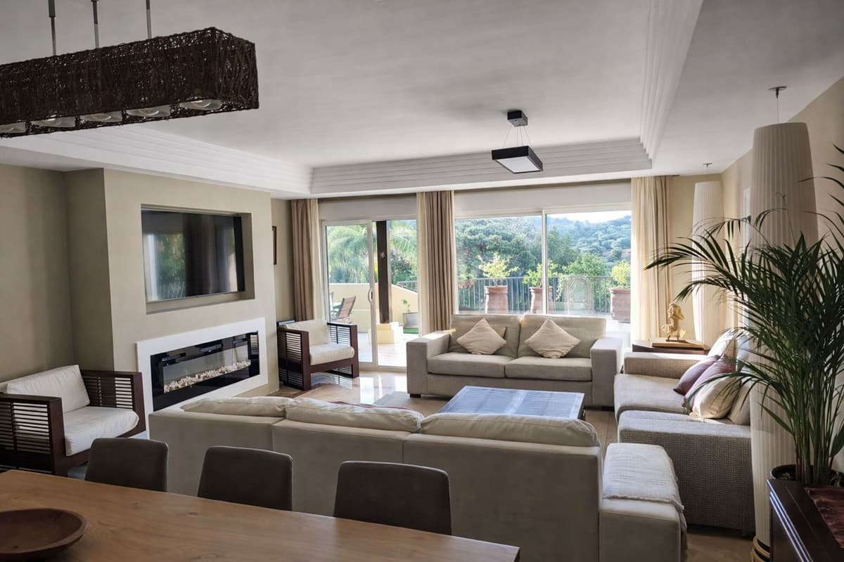 Middle Floor Apartment in San Roque Club — photo 5 of 10