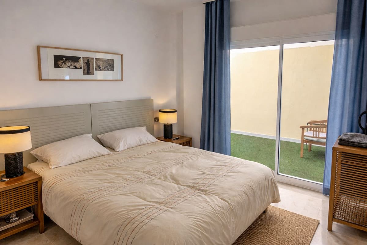 Middle Floor Apartment in San Roque Club — photo 8 of 10