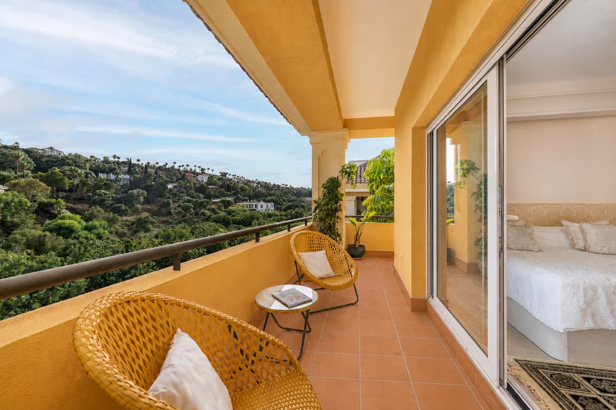 Ground Floor Apartment in Sotogrande Alto — photo 3 of 10