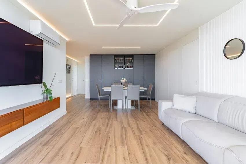 Middle Floor Apartment in Marbella — photo 8 of 10