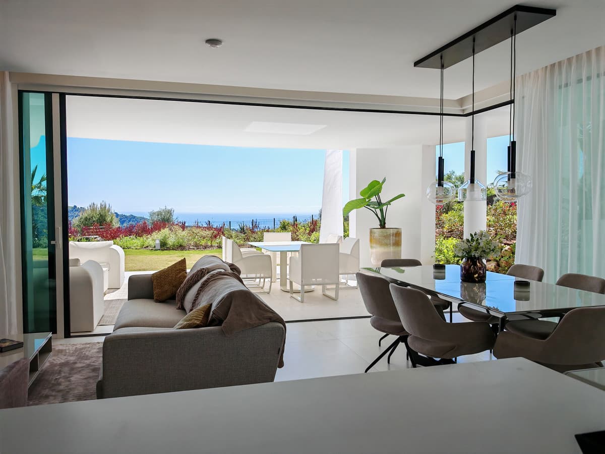 Ground Floor Apartment in Marbella — photo 4 of 10