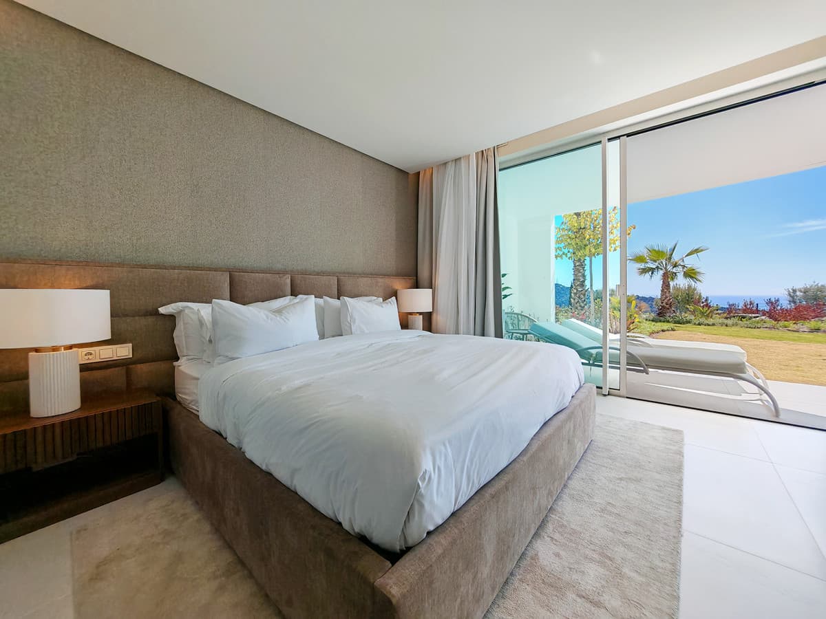 Ground Floor Apartment in Marbella — photo 9 of 10