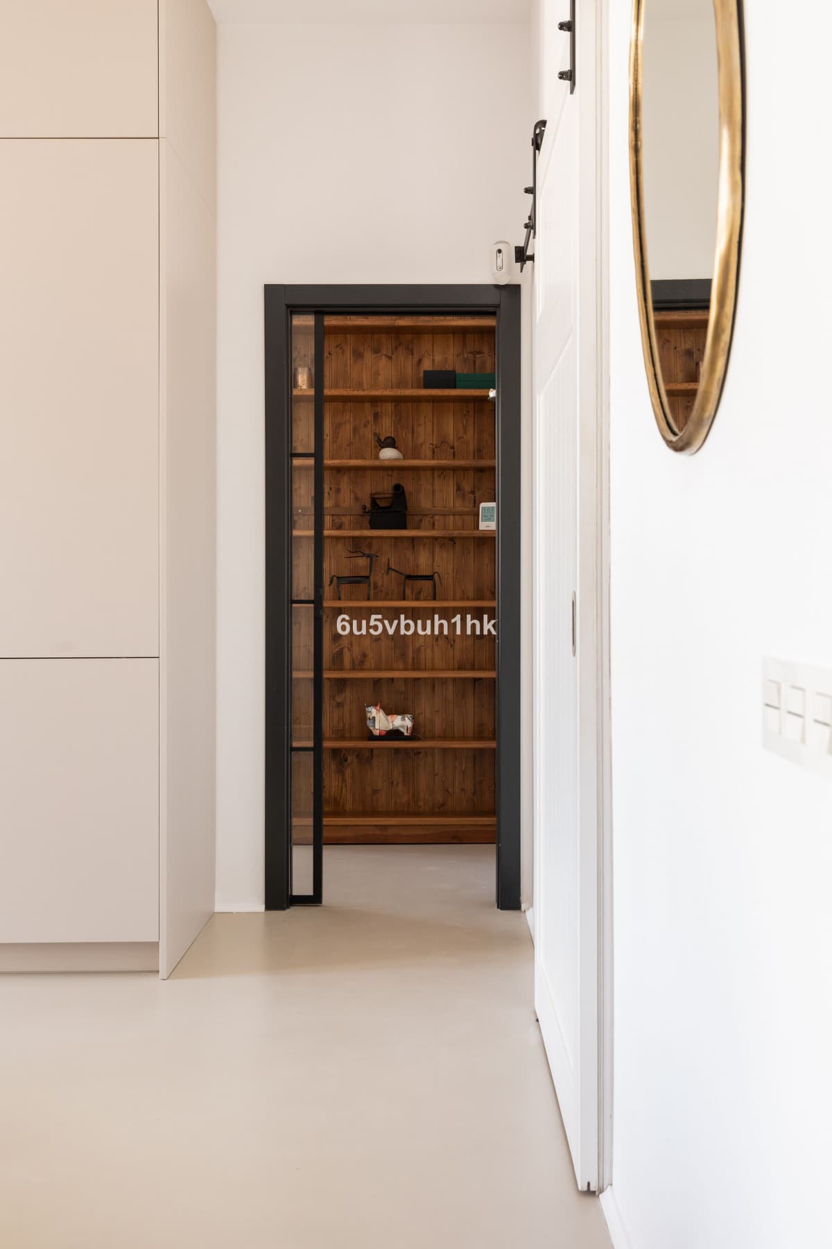 Ground Floor Apartment in Málaga — photo 9 of 10