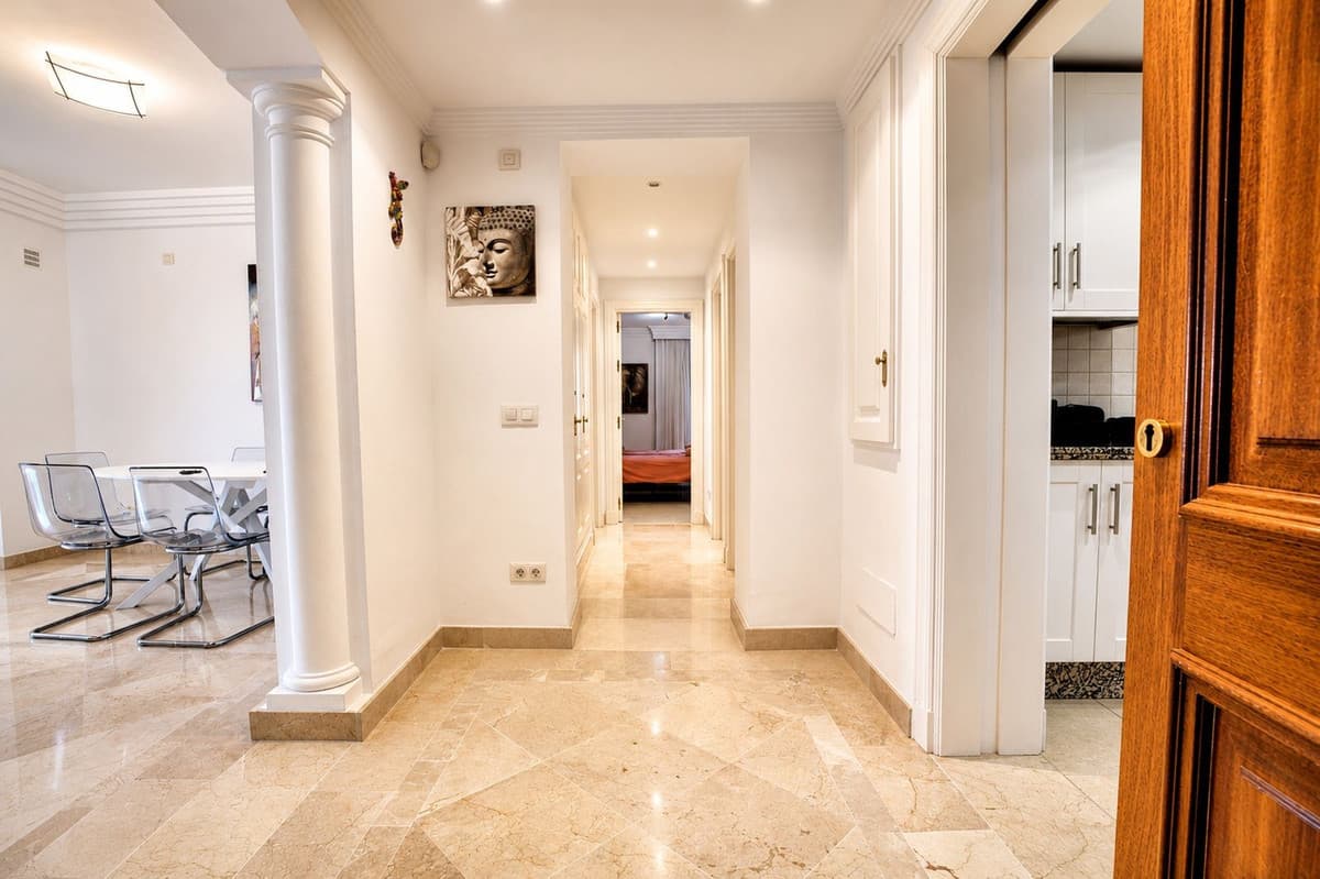 Middle Floor Apartment in Casares — photo 9 of 10