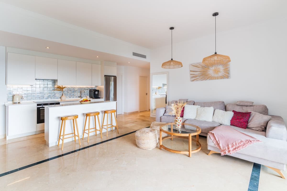 Ground Floor Apartment in Benahavís — photo 6 of 10