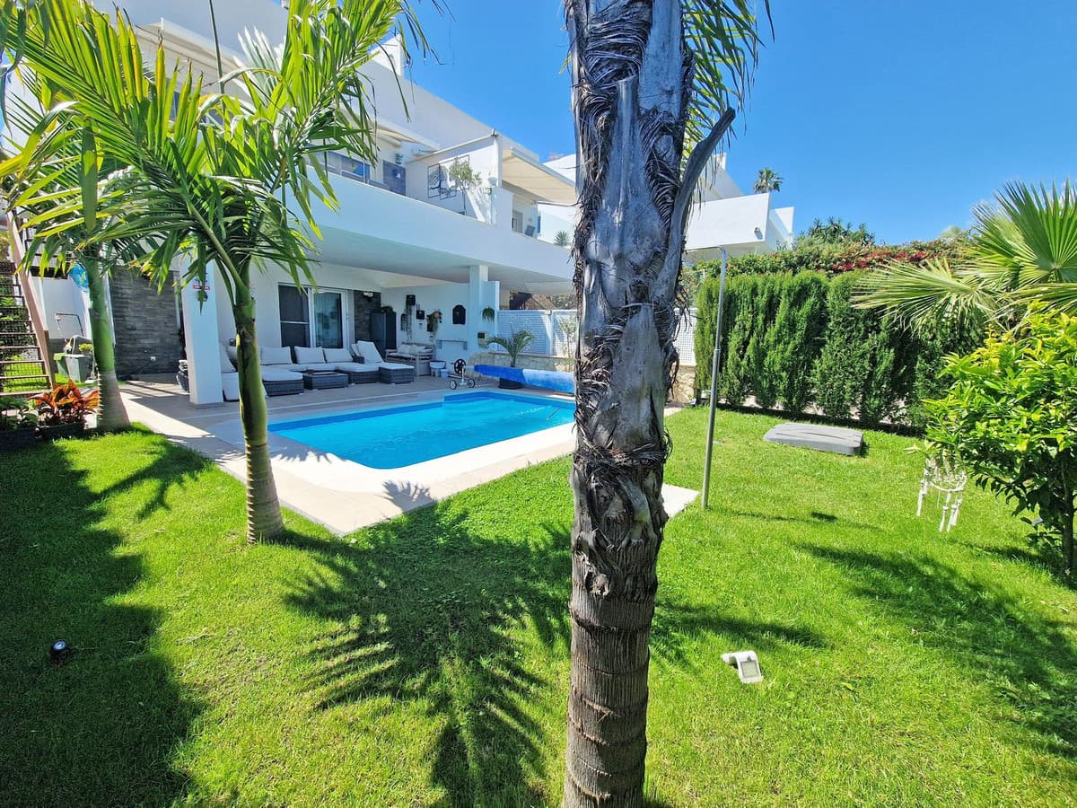 Semi-Detached House in Riviera del Sol — photo 7 of 10
