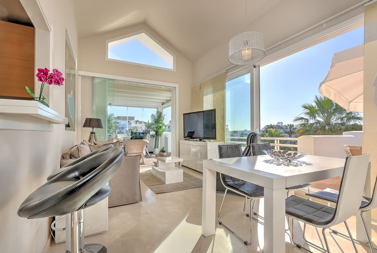 Penthouse in Casares — photo 2 of 10