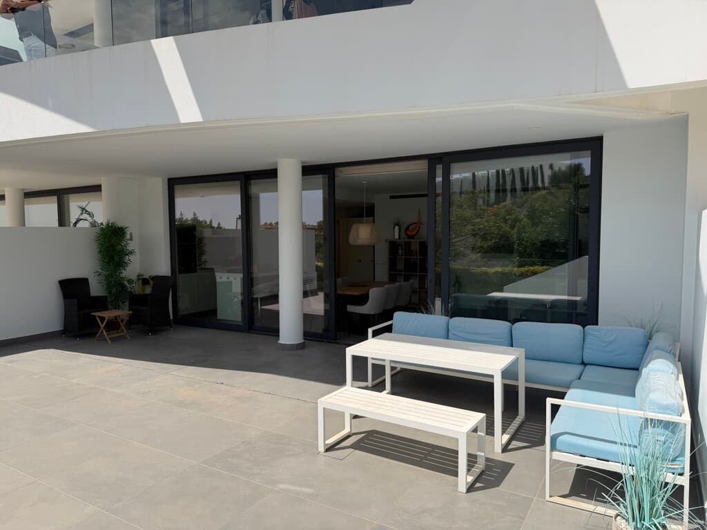Ground Floor Apartment in Higueron — photo 1 of 10