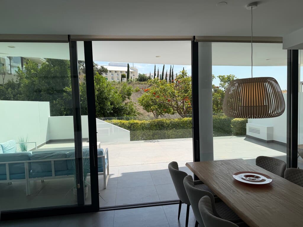 Ground Floor Apartment in Higueron — photo 3 of 10