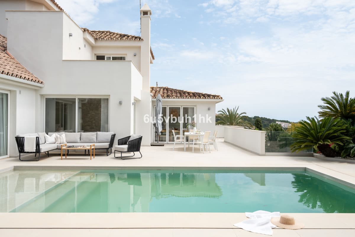Townhouse in Marbella — photo 3 of 10