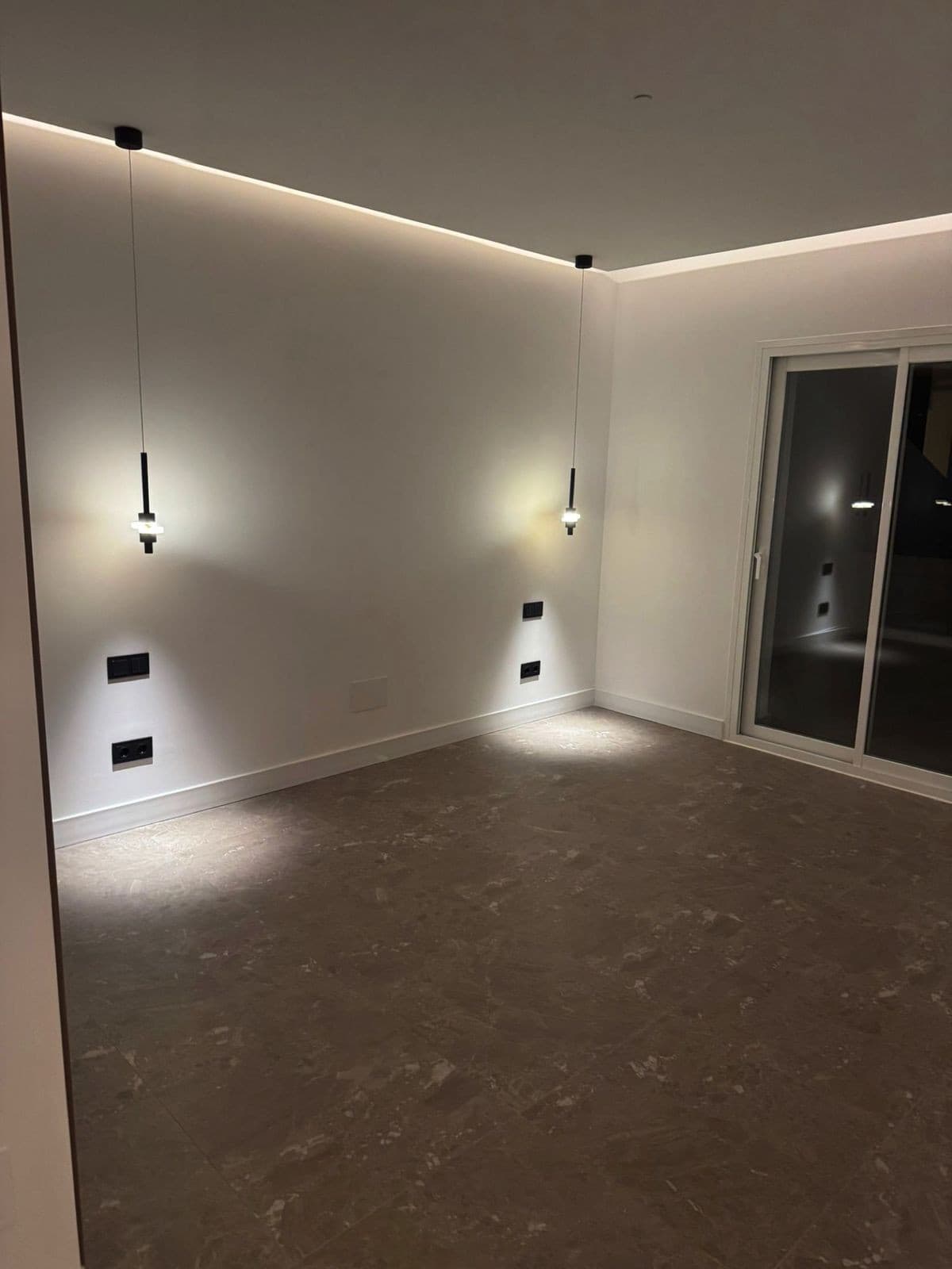 Middle Floor Apartment in La Quinta — photo 6 of 10