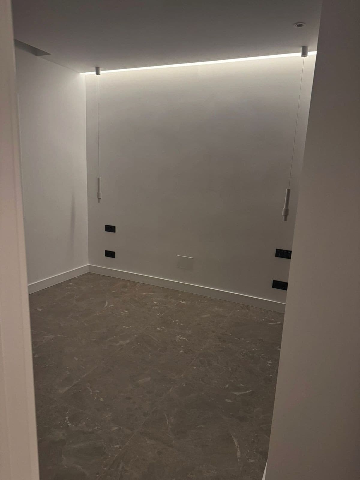 Middle Floor Apartment in La Quinta — photo 10 of 10