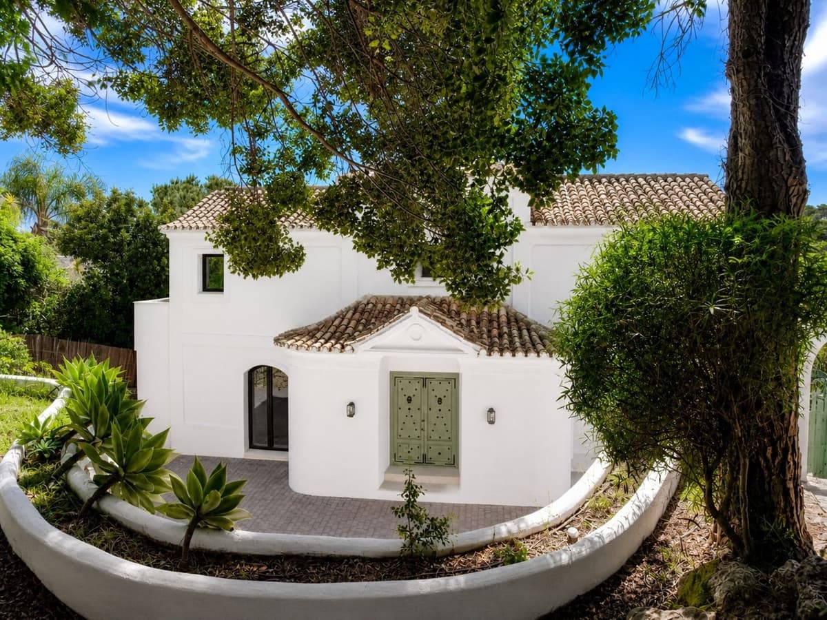 Detached Villa in El Madroñal — photo 3 of 10